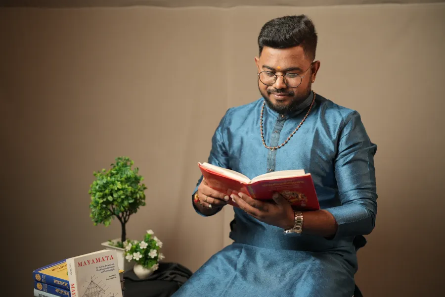 Shri Sachin Joshi